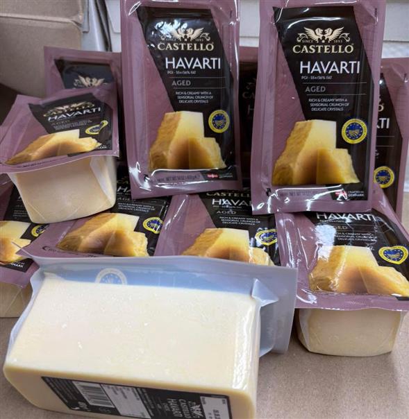 1 stykke Castello Aged Havarti ost